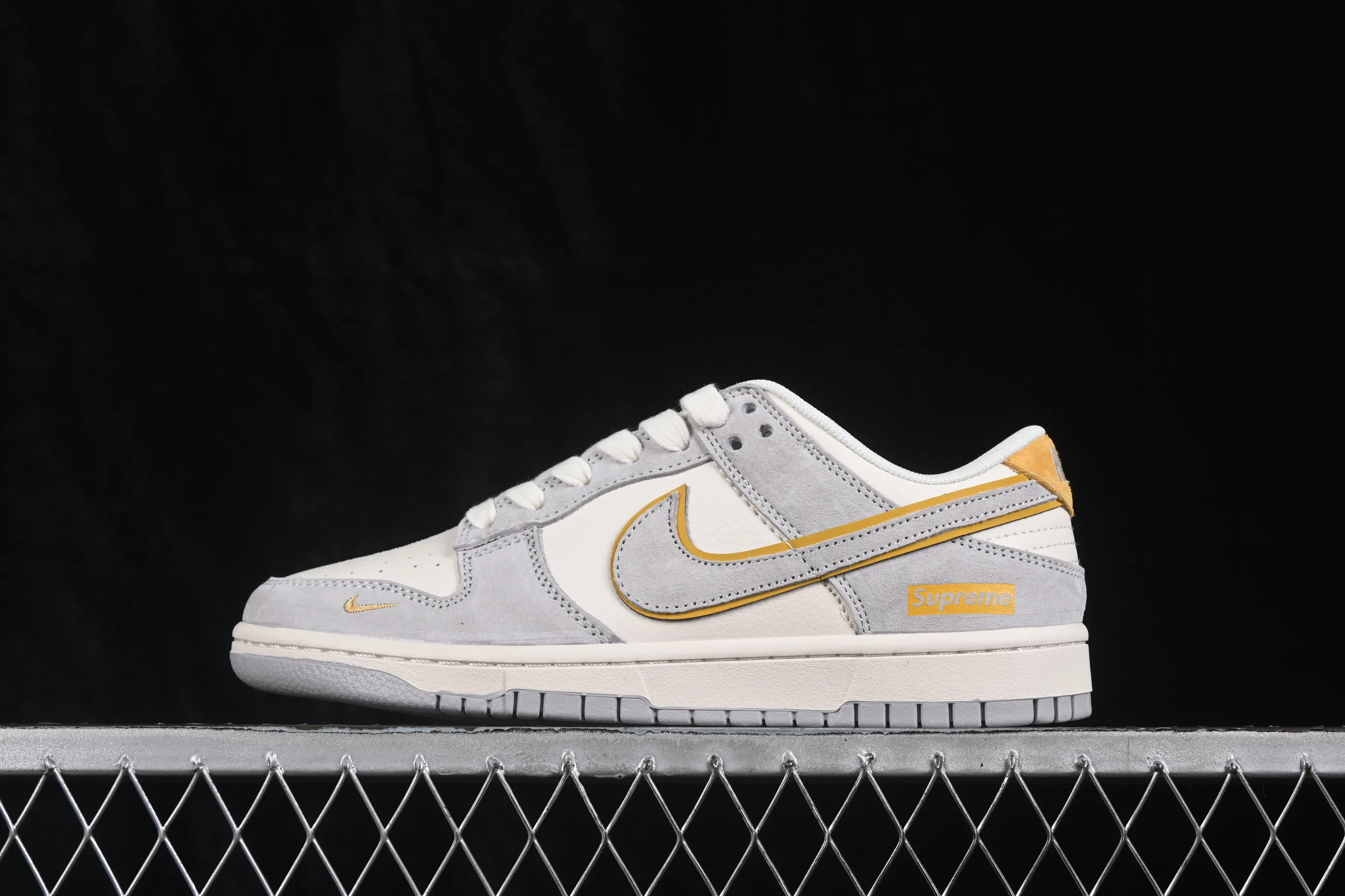 All categories Nk SB Dunk Series Nk SB Dunk Low High-end customized low-top sneakers Nike SB Dunk Low High-end customized low-top casual sneakers DZ1314-021
